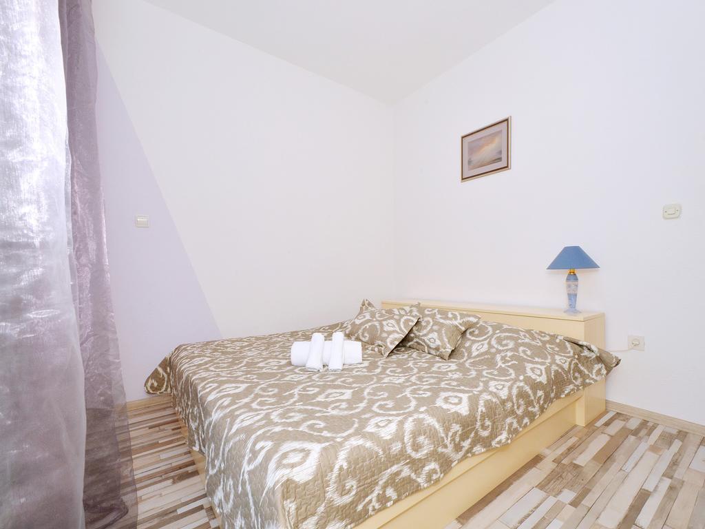 Sea View Apartment Трогір Екстер'єр фото